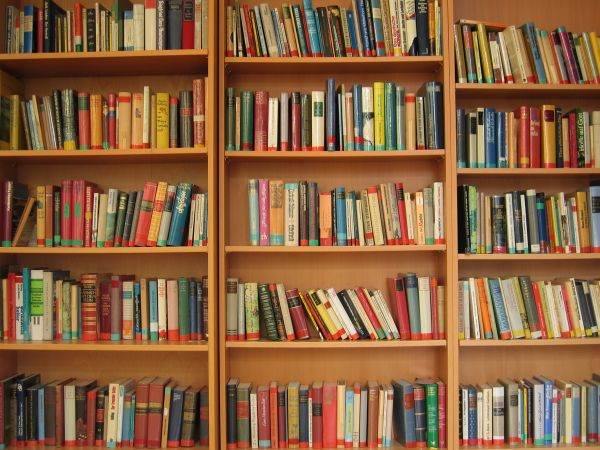 Bibliotecile se mută în magazinele alimentare